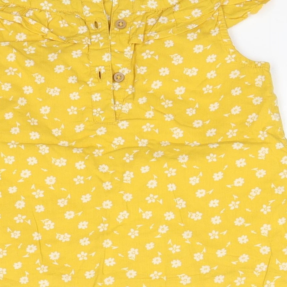 Primark Boys Yellow   A-Line  Size 24 Months