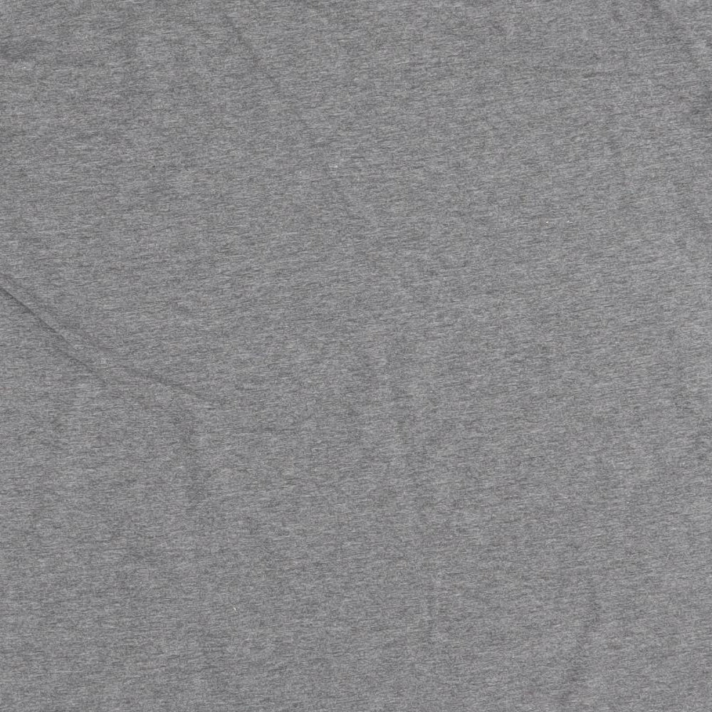 Primark Mens Grey    T-Shirt Size M  - call of duty