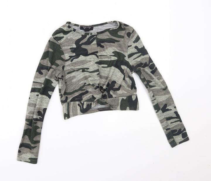 New Look Girls Green Camouflage  Basic T-Shirt Size 9 Years
