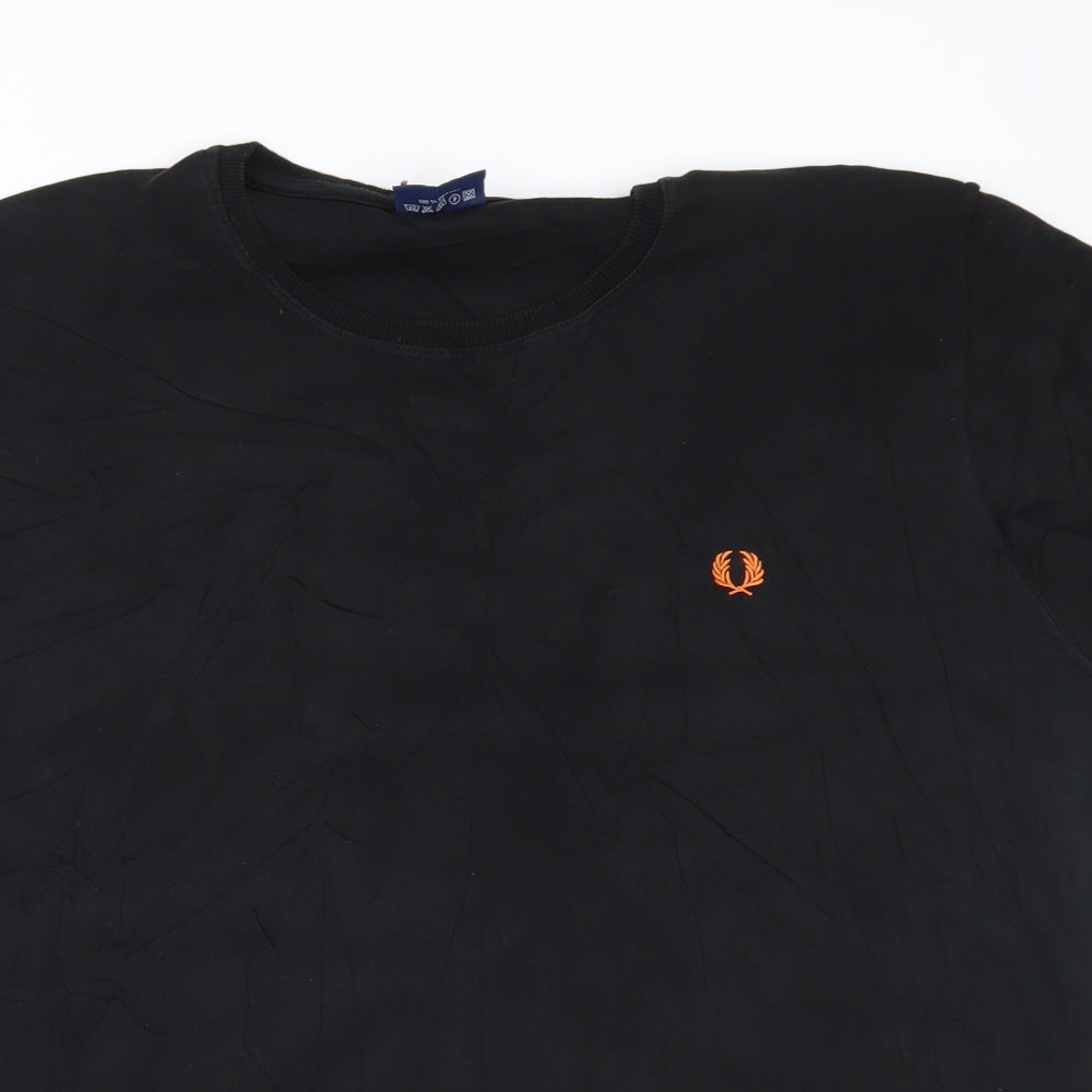 Fred Perry Mens Black    T-Shirt Size XL