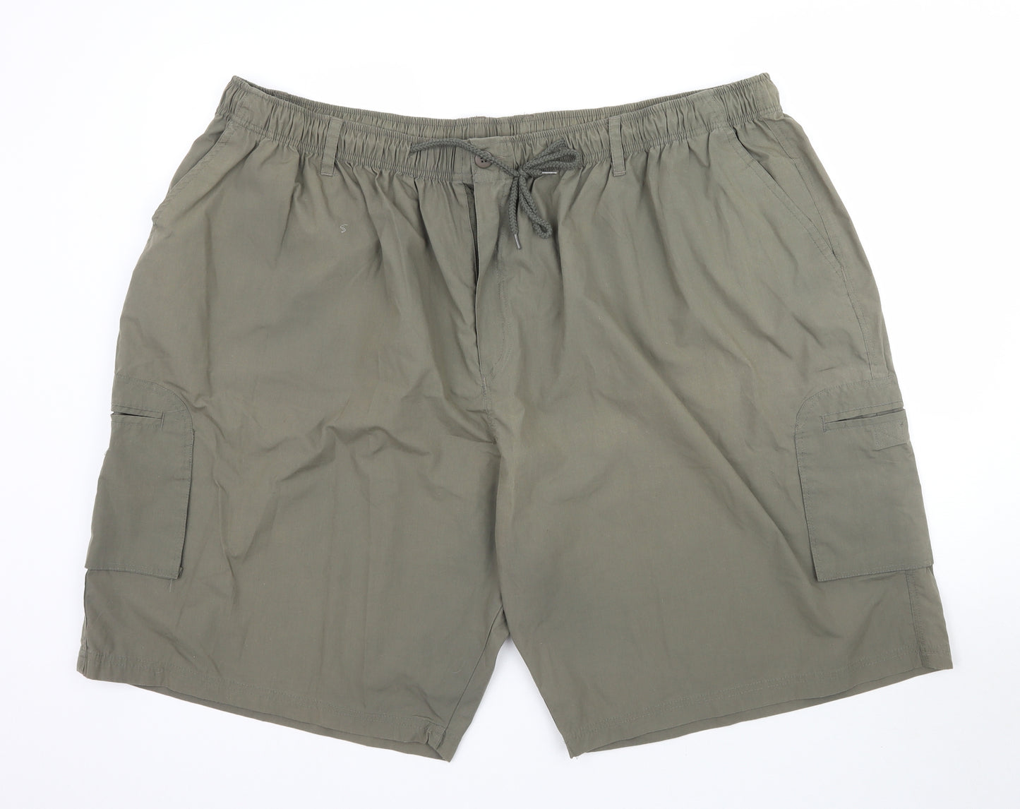 D555 Mens Green   Cargo Shorts Size 46 in
