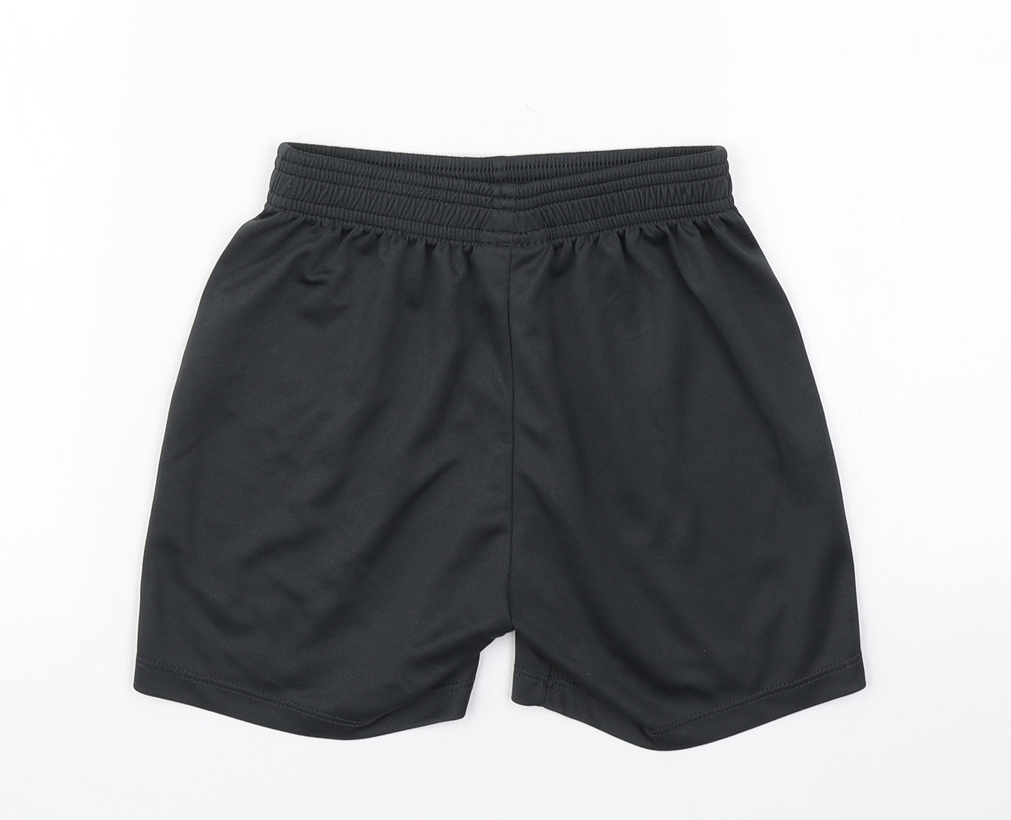 Umbro Boys Grey   Sweat Shorts Size 9 Years
