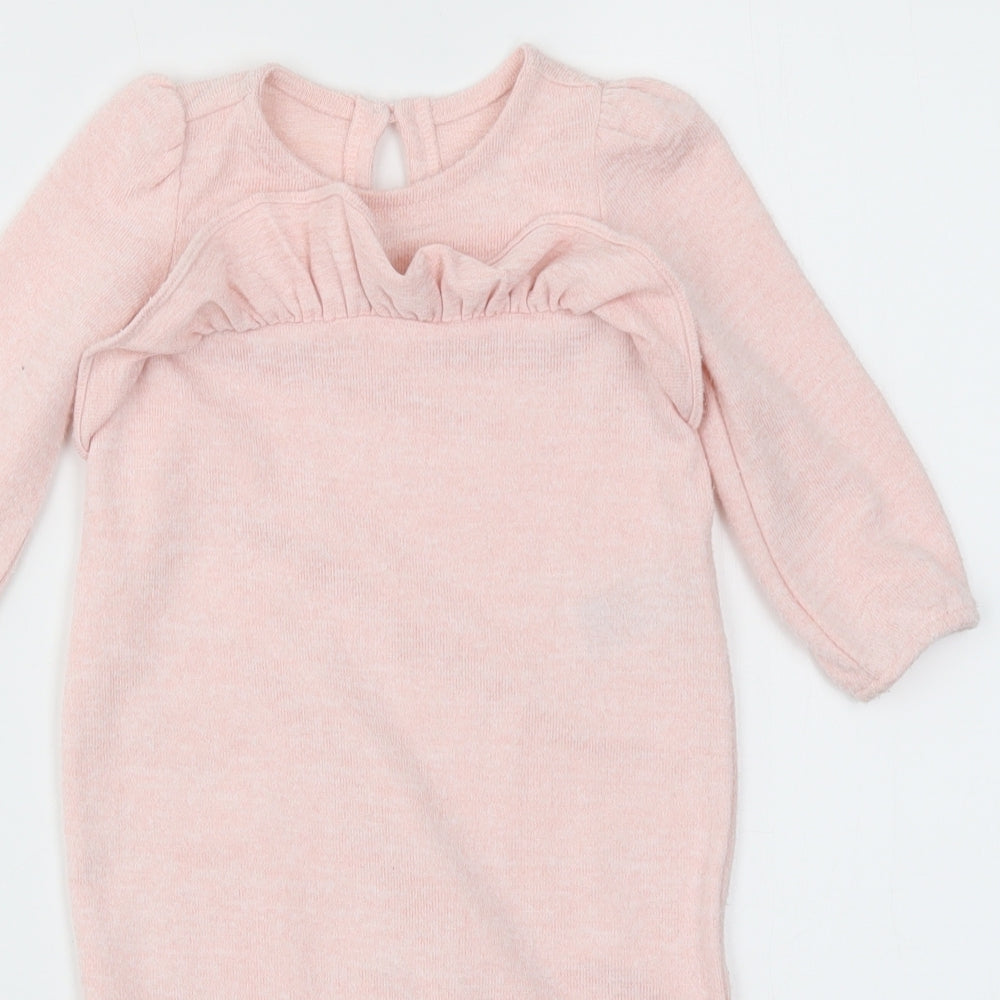 Gap Girls Pink   Babygrow One-Piece Size 6-9 Months