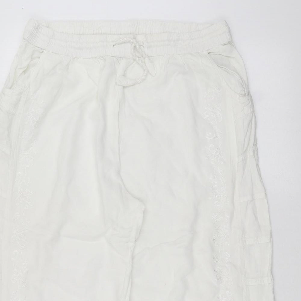 Ethnic nation Womens White   Bermuda Shorts Size L