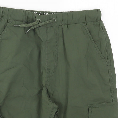 George Boys Green   Cargo Shorts Size 9-10 Years