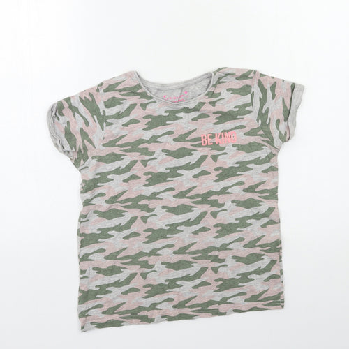 Primark Girls Green Camouflage  Basic T-Shirt Size 10 Years