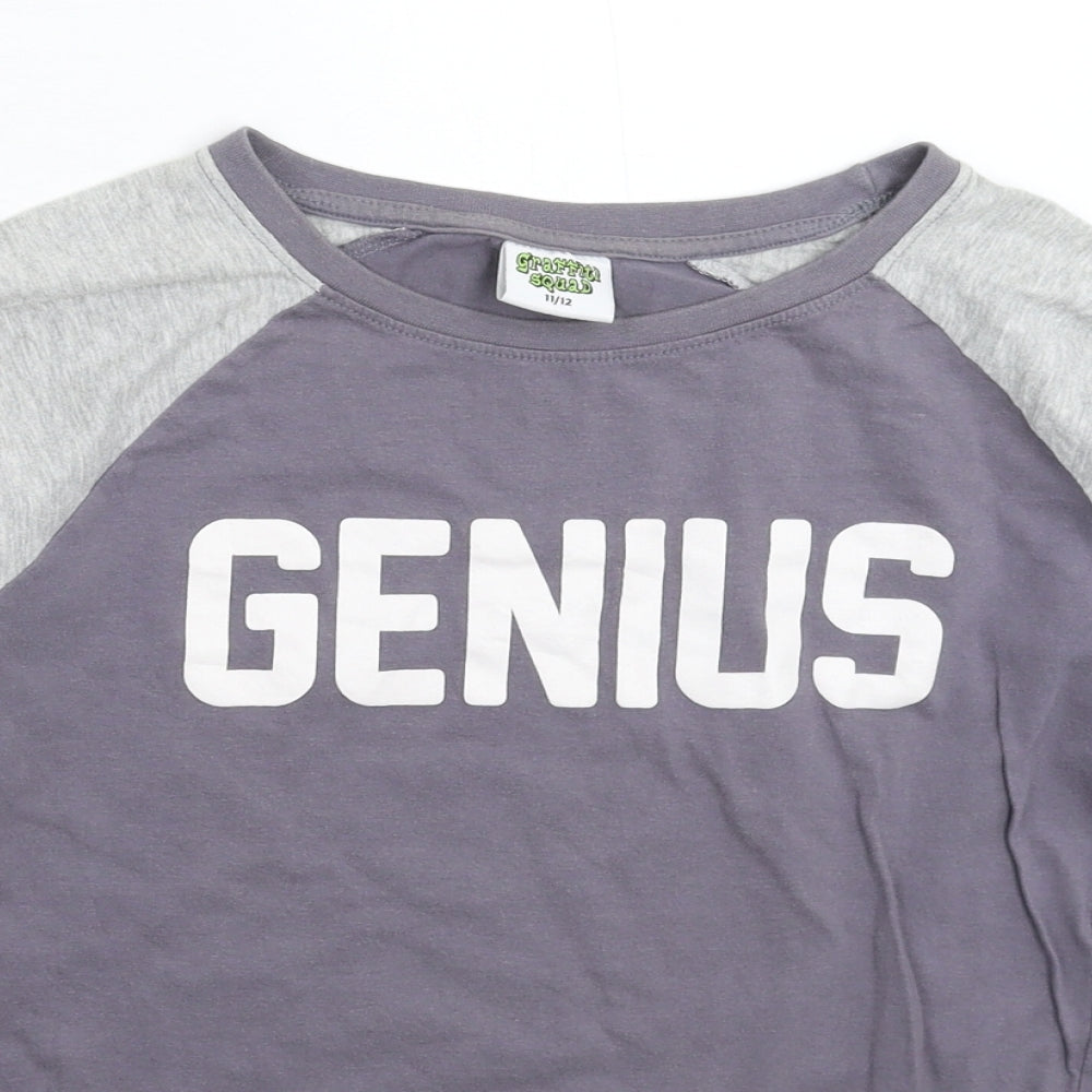 Graffiti Boys Grey   Basic T-Shirt Size 11-12 Years