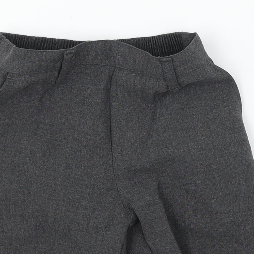 Matalan Boys Grey   Bermuda Shorts Size 5 Years
