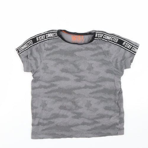 Matalan Boys Grey Camouflage  Basic T-Shirt Size 7 Years