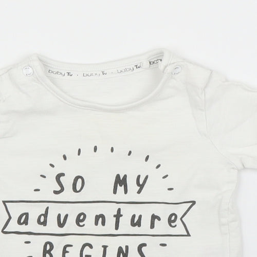 TU Baby White   Basic T-Shirt Size 0-3 Months