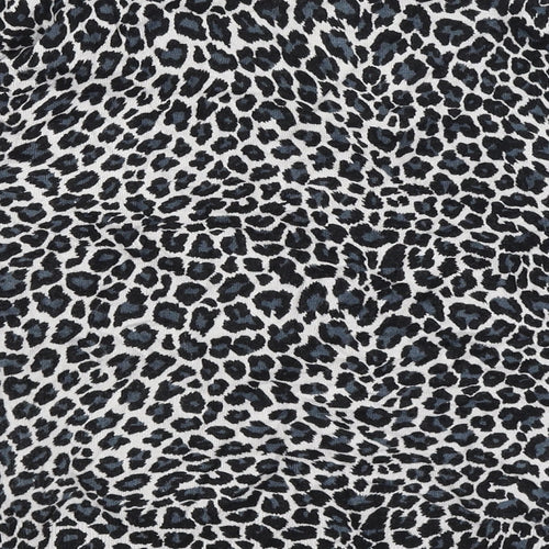 Preworn Womens White Animal Print  Pullover Jumper Size M