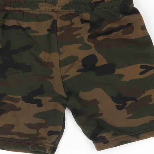 Primark Boys Green Camouflage  Sweat Shorts Size 3-4 Years