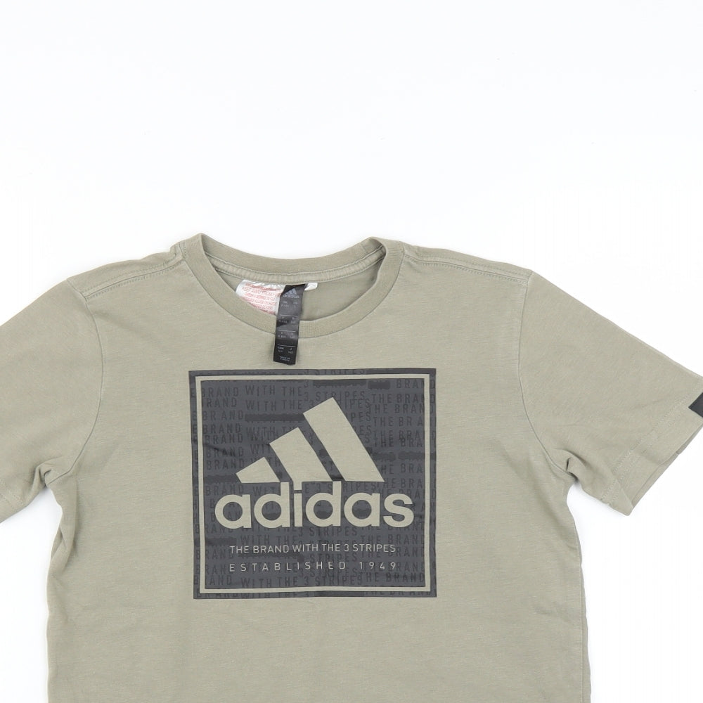 adidas Boys Green   Basic T-Shirt Size 9-10 Years