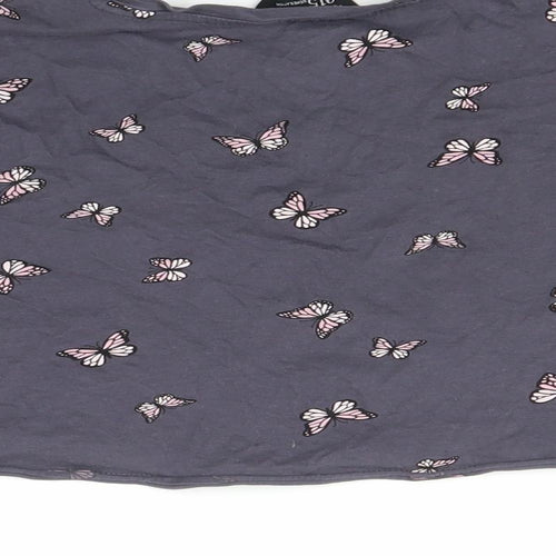 New Look Girls Grey   Basic T-Shirt Size 10-11 Years  - Butterfly print - cropped