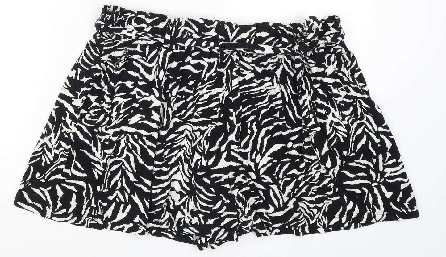 F&F Womens Black Animal Print  Mom Shorts Size 10 - Zebra Print