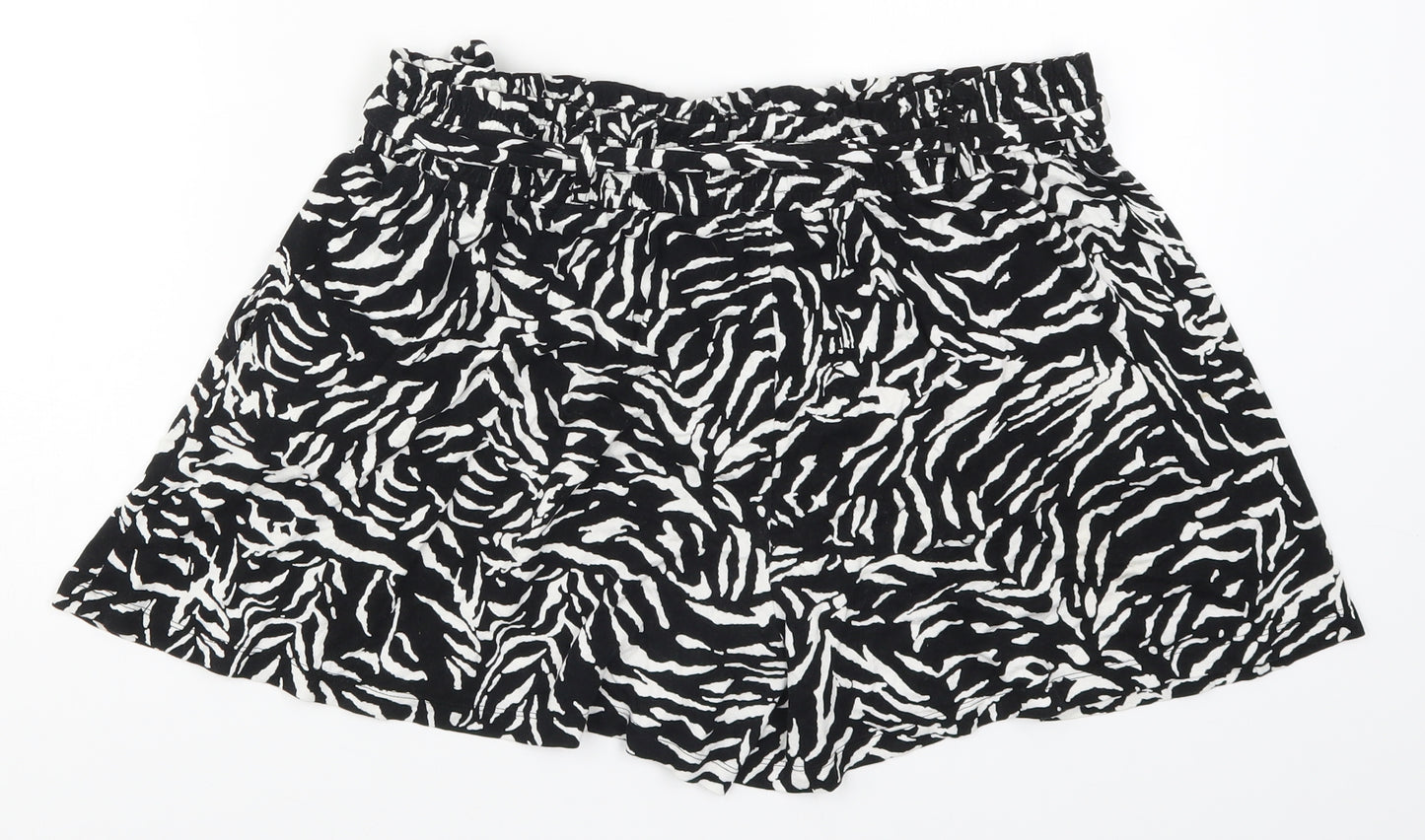 F&F Womens Black Animal Print  Mom Shorts Size 10 - Zebra Print