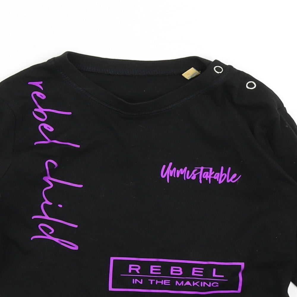 Larkwood Girls Black   Basic T-Shirt Size 2-3 Years