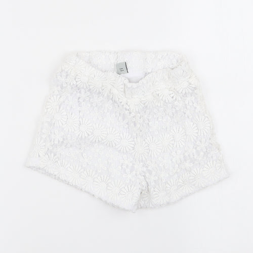 TU Girls White Floral  Hot Pants Shorts Size 6 Years
