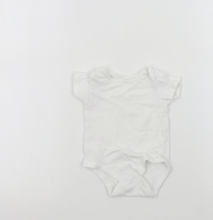 TU Baby White   Babygrow One-Piece Size 0-3 Months