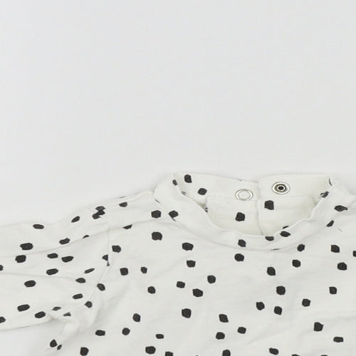 Nutmeg Girls White Geometric  Basic T-Shirt Size 0-3 Months