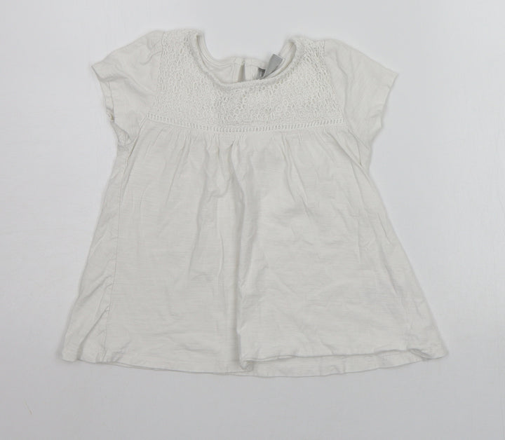 Matalan Girls White   Basic T-Shirt Size 6 Years