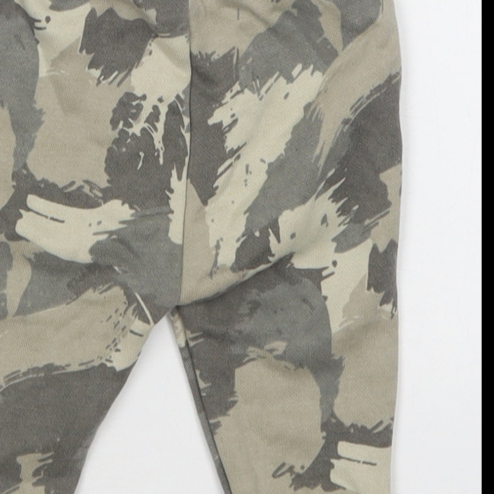 Primark Boys Green Camouflage  Sweatpants Trousers Size 3-6 Months