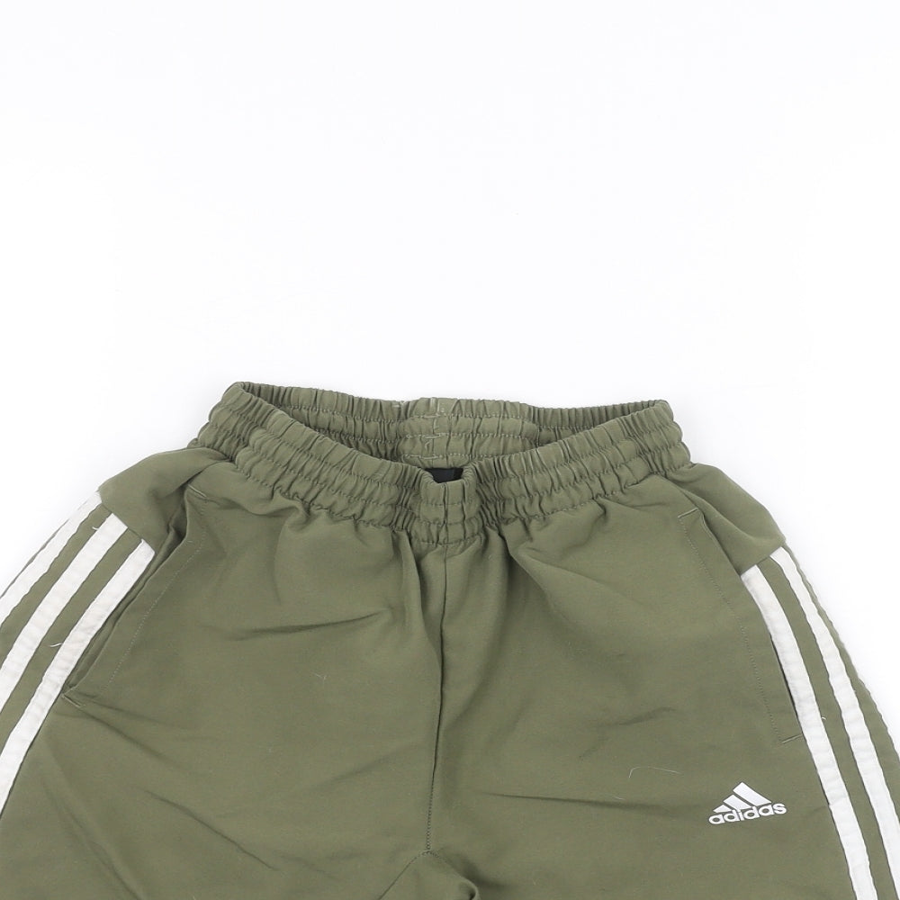 adidas Boys Green   Sweat Shorts Size 9-10 Years - swim short