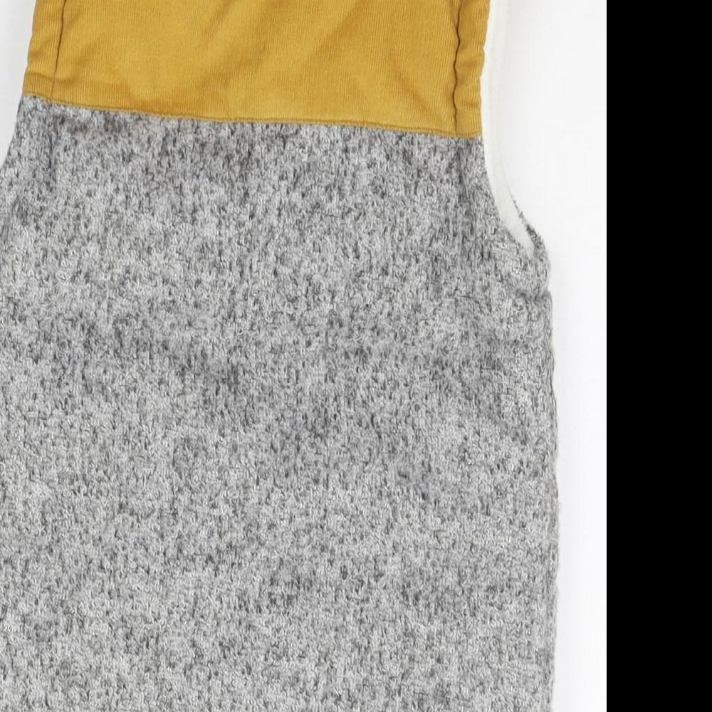 Nutmeg Baby Grey   Gilet Jacket Size 18-24 Months