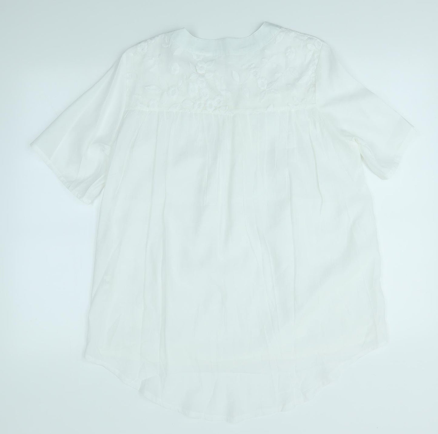 Preworn Womens White   Basic Blouse Size L