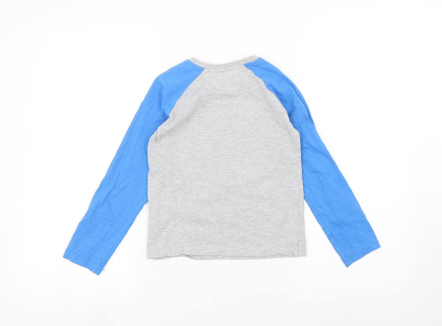 Preworn Boys Grey   Basic T-Shirt Size 7 Years