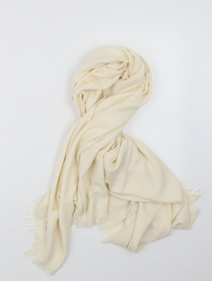 Preworn Womens Ivory  Knit  Scarf