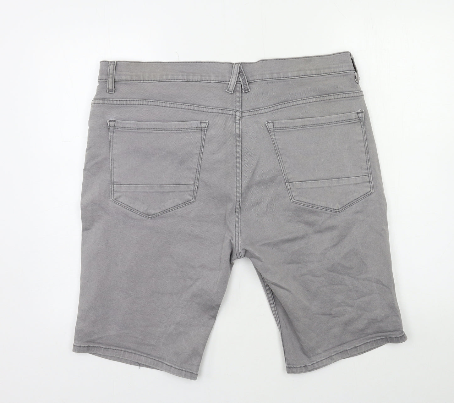 Denim & Co. Mens Grey  Denim Biker Shorts Size 38 in