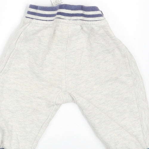 George Boys White   Jogger Leggings Size 6-9 Months  - Waist 14in; Inside  leg 7in