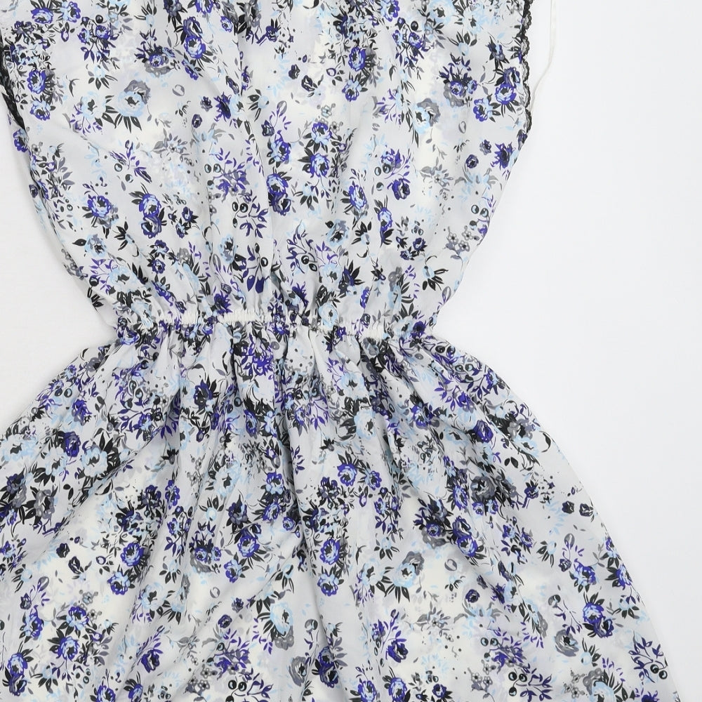Select Womens White Floral  Fit & Flare  Size 6