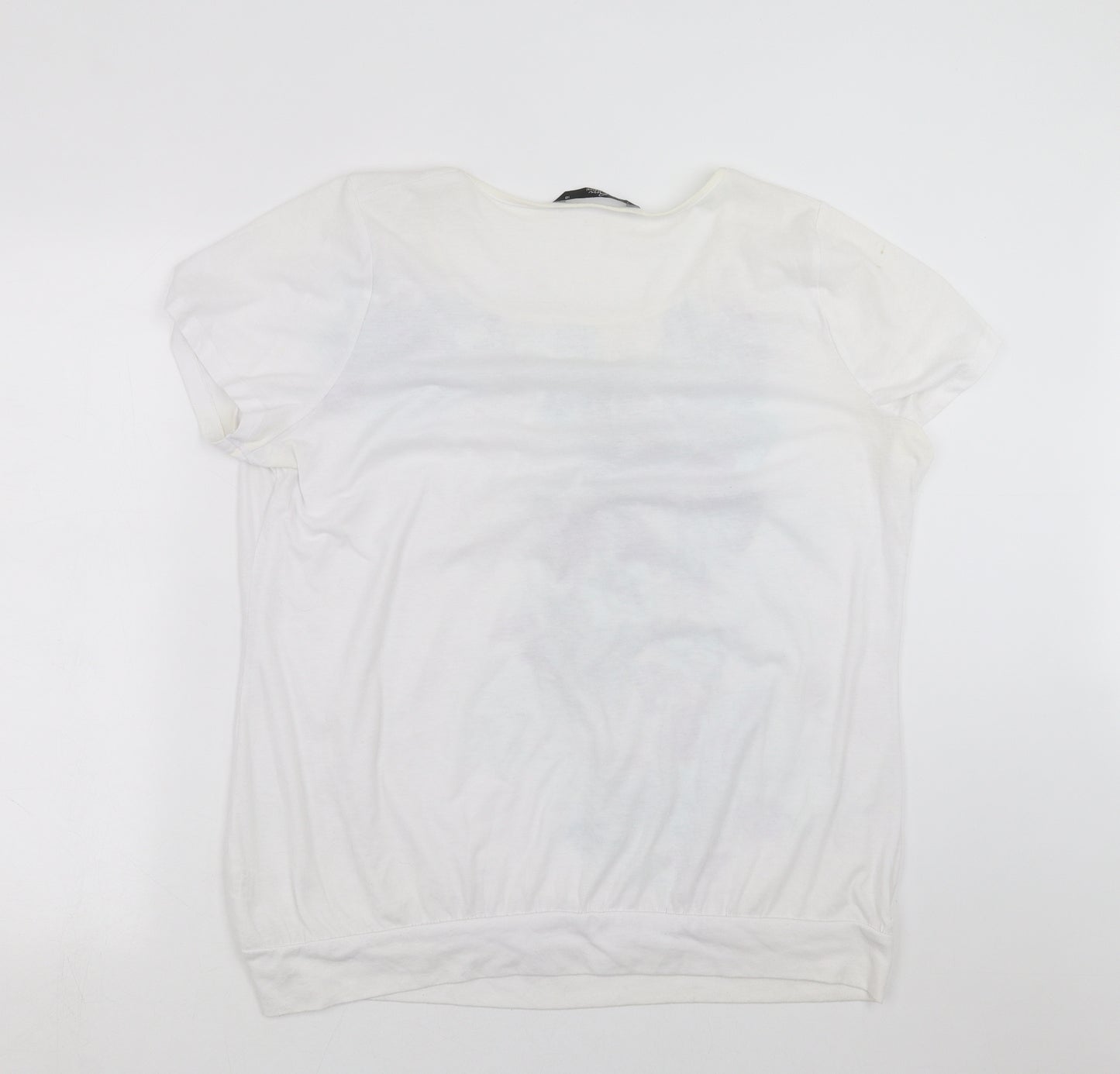 BM collection Womens White Floral  Basic T-Shirt Size 18
