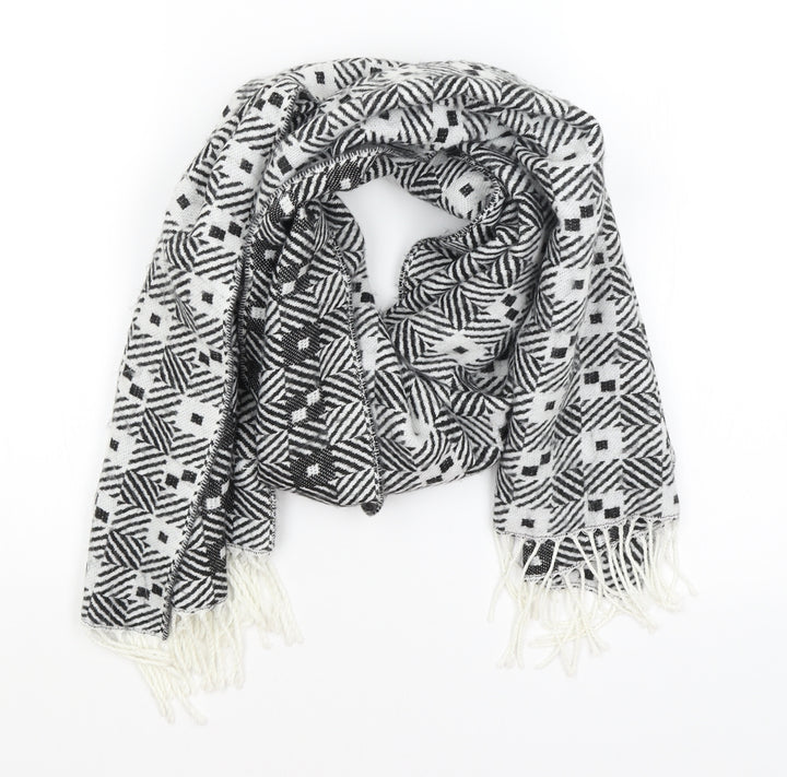 Preworn Womens White Geometric Scarf