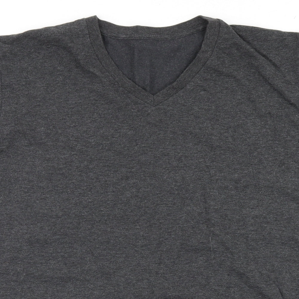 Preworn Mens Grey    T-Shirt Size S