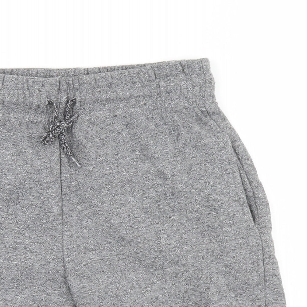 Primark Boys Grey   Sweat Shorts Size 9-10 Years