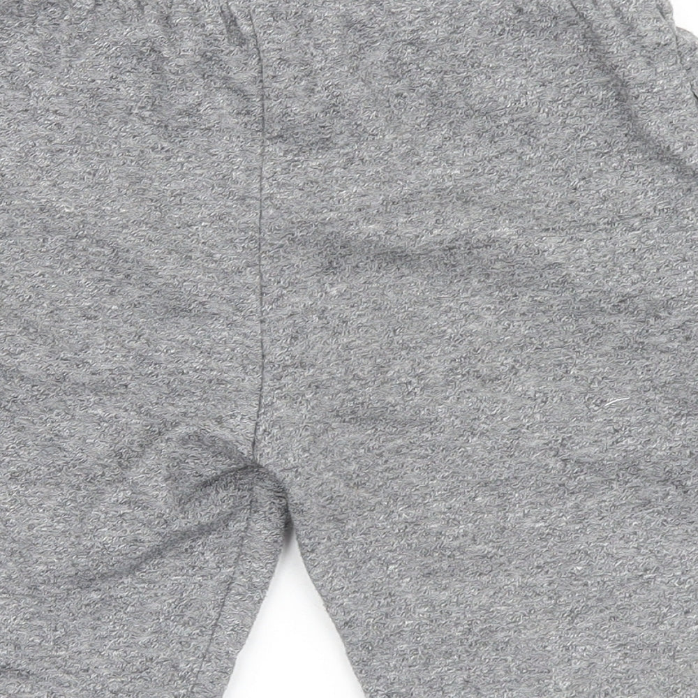 Primark Boys Grey   Sweat Shorts Size 9-10 Years