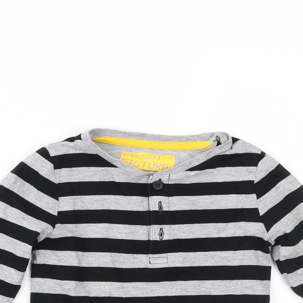 Marks and Spencer Boys Grey Striped  Pullover T-Shirt Size 3-4 Years