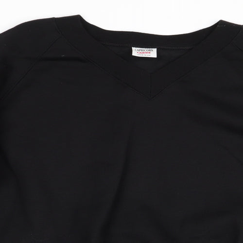 Capricorn Mens Black   Pullover Sweatshirt Size L