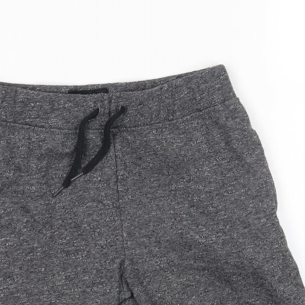 Primark Boys Grey   Sweat Shorts Size 7 Years