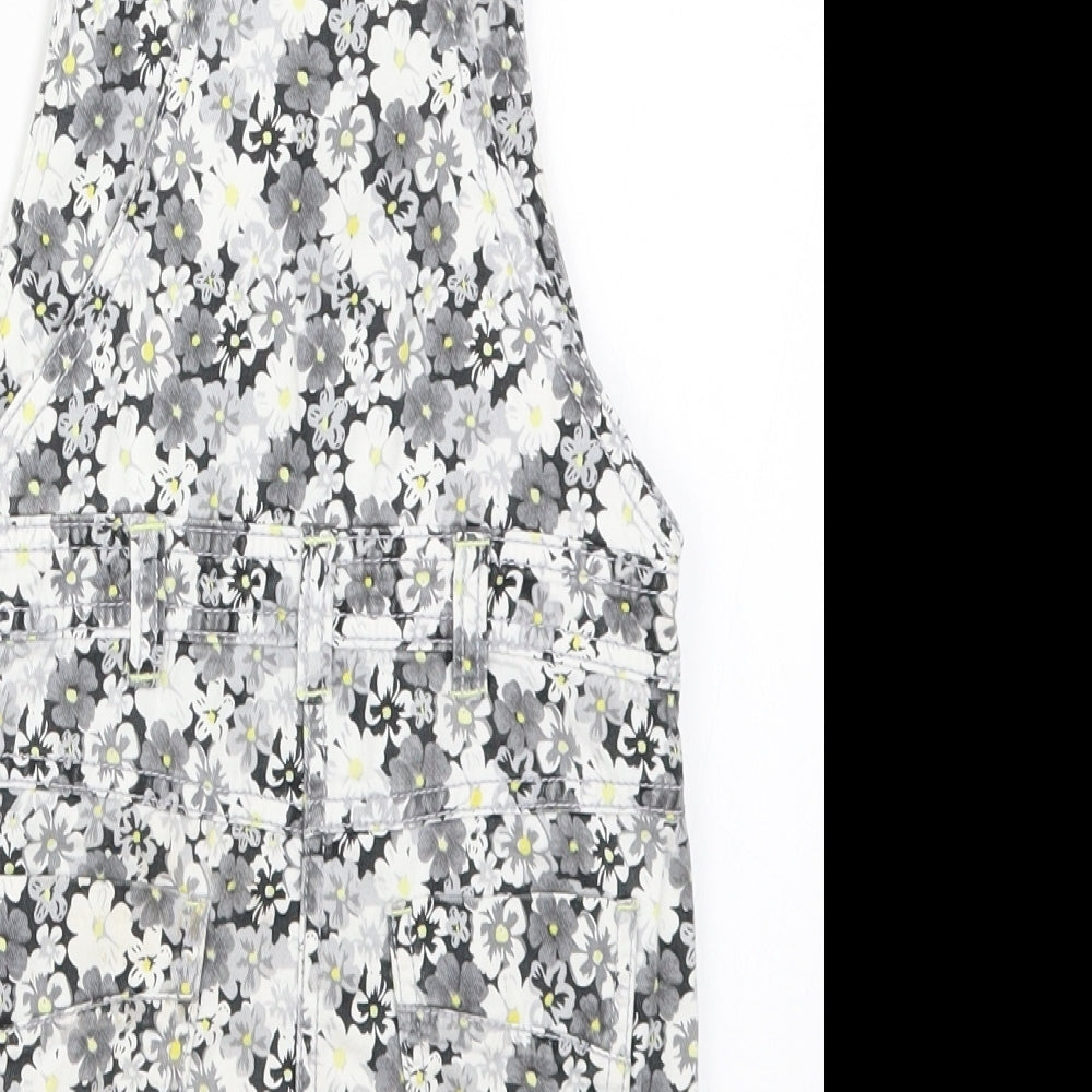 F&F Girls Grey Floral Denim Pinafore/Dungaree Dress  Size 6-7 Years