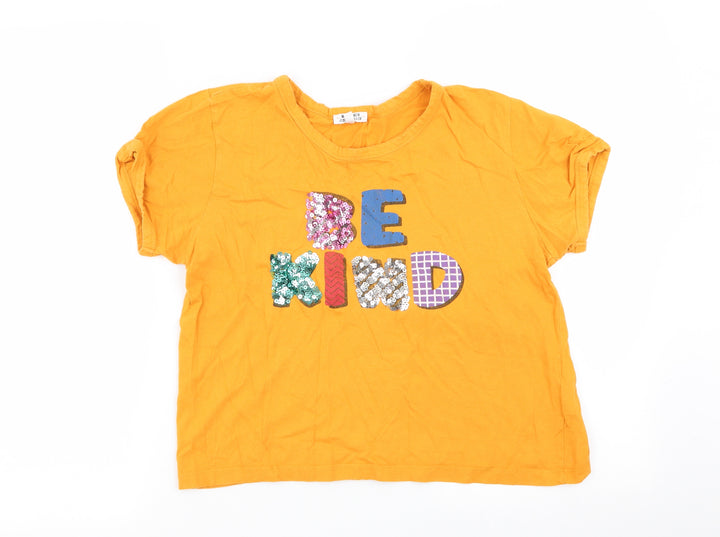 messy bun just chillin Girls Yellow   Basic T-Shirt Size M