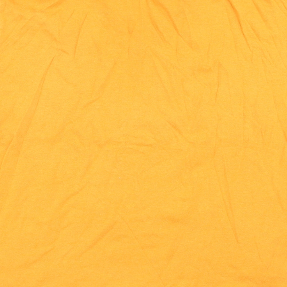 messy bun just chillin Girls Yellow   Basic T-Shirt Size M