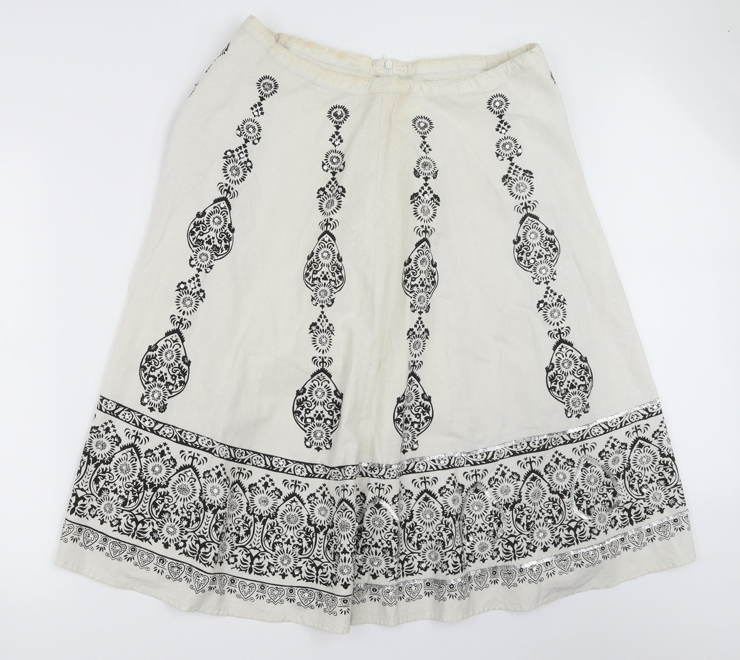 Preworn Womens White   Flare Skirt Size 32 in