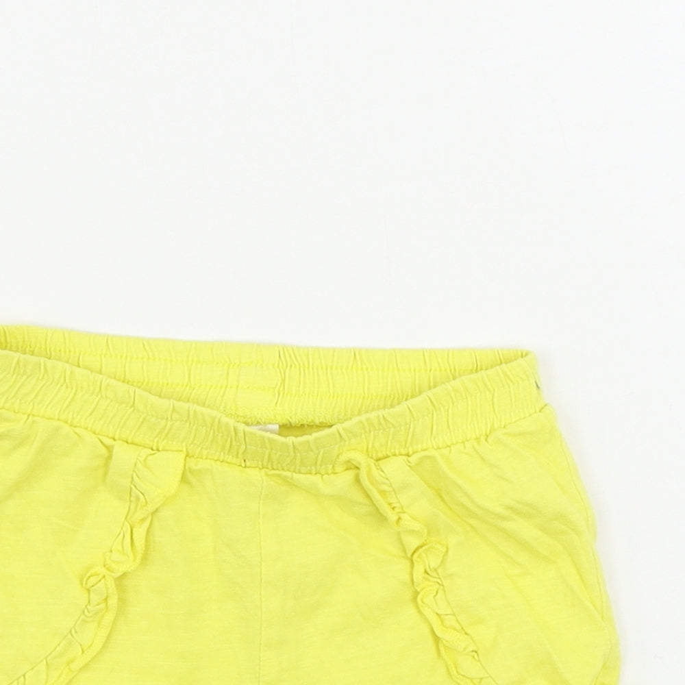Matalan  Girls Yellow   Sweat Shorts Size 3-4 Years
