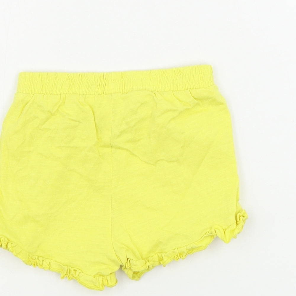 Matalan  Girls Yellow   Sweat Shorts Size 3-4 Years
