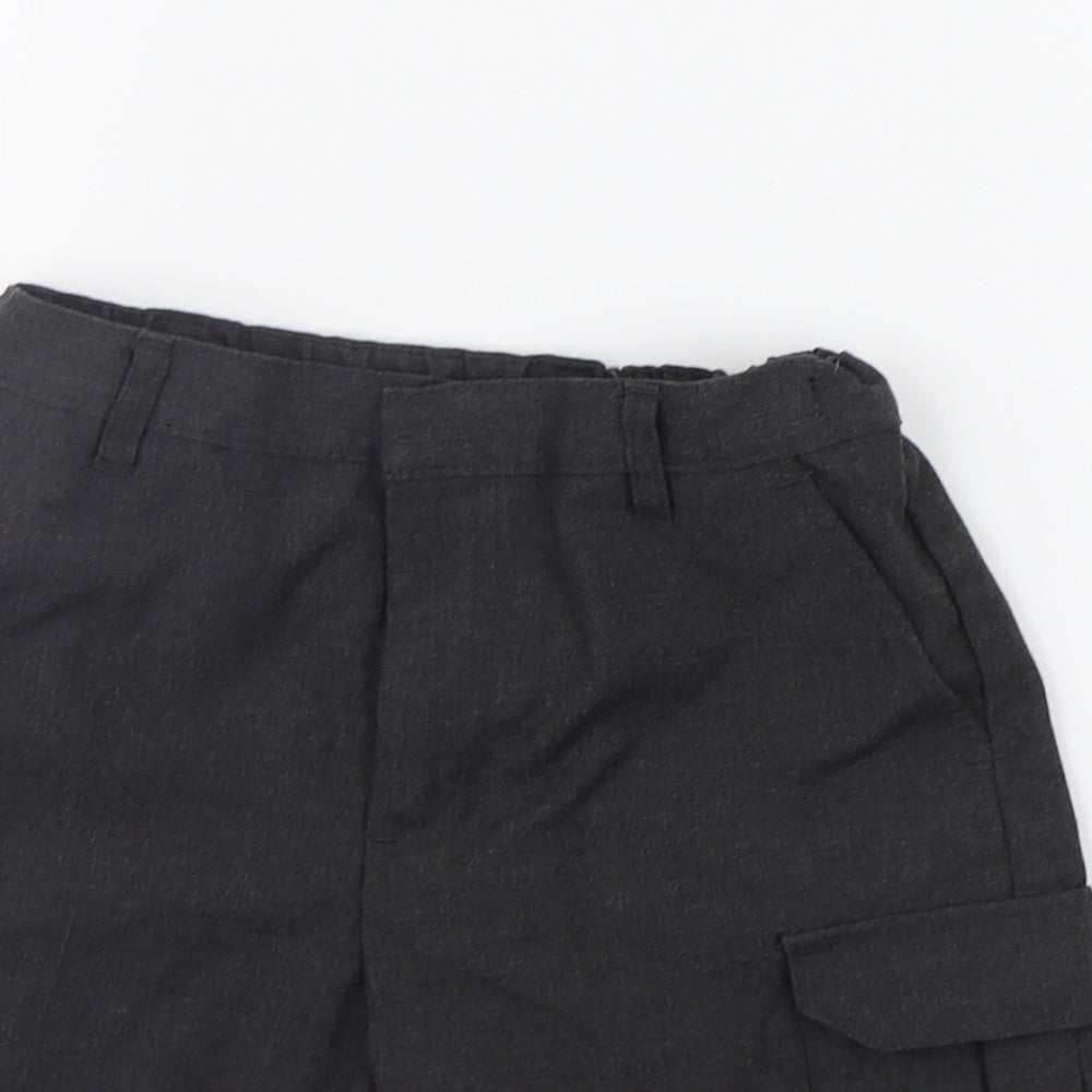 TU Boys Grey   Chino Shorts Size 8 Years
