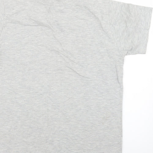 Preworn Boys Grey   Basic T-Shirt Size 10-11 Years